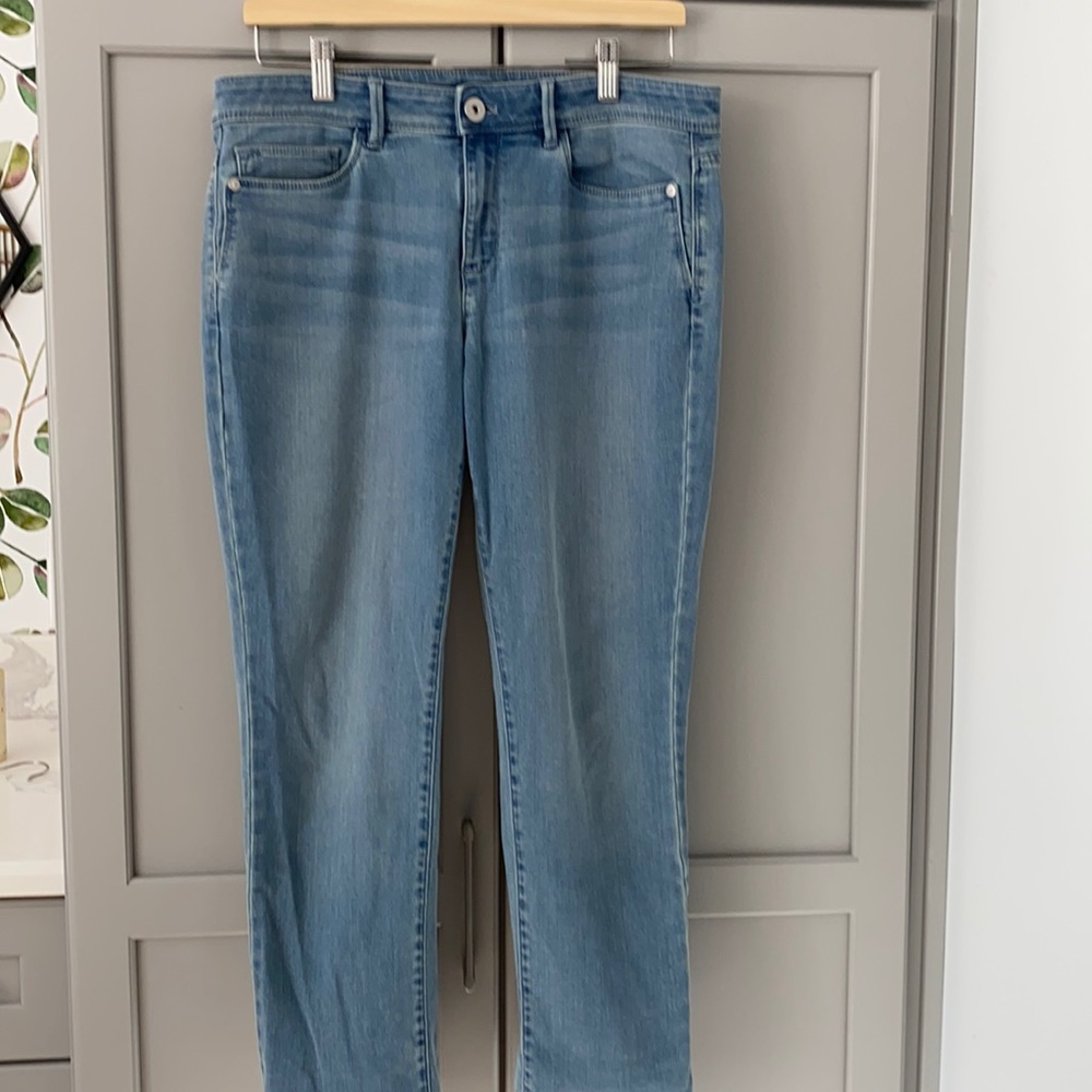J Jill Jeans size 10p light blue wash Only worn once